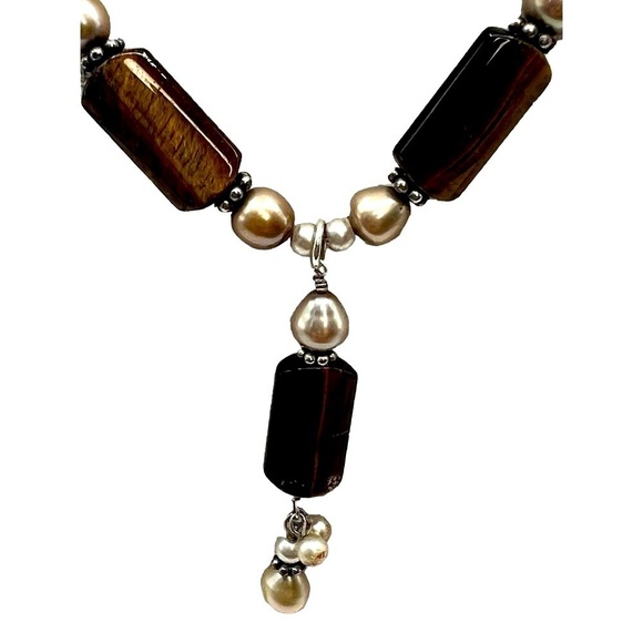 Tiger's Eye & Genuine Pearl Necklace With Silver Accents    A39 - Picture 5 of 9